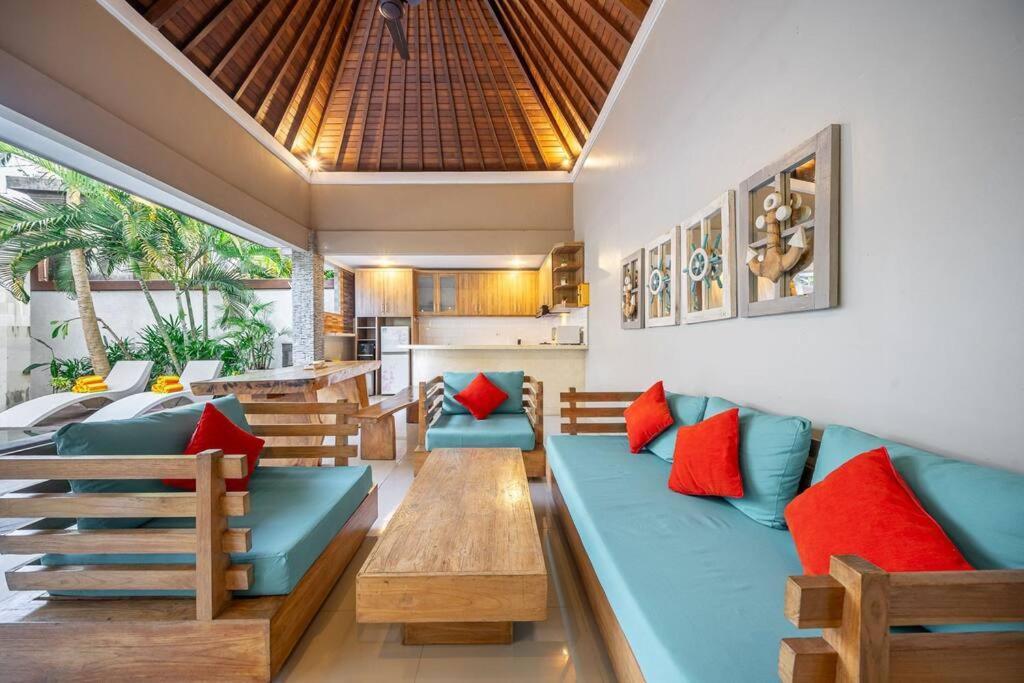 Degani Seminyak (Bali)